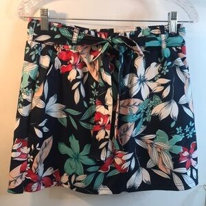 NWT St. John’s Bay Tropical Floral Skort
